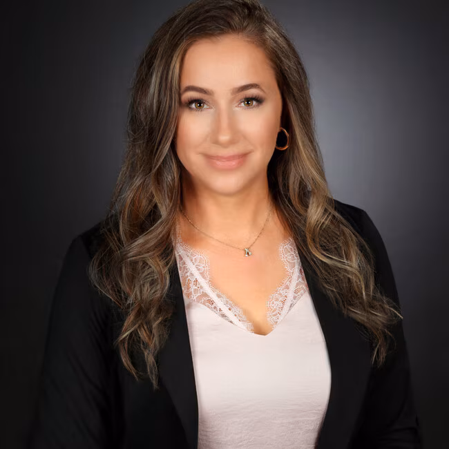 Raina Eaglin headshot
