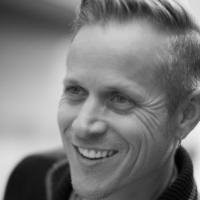 Robb C Asbjornsen headshot