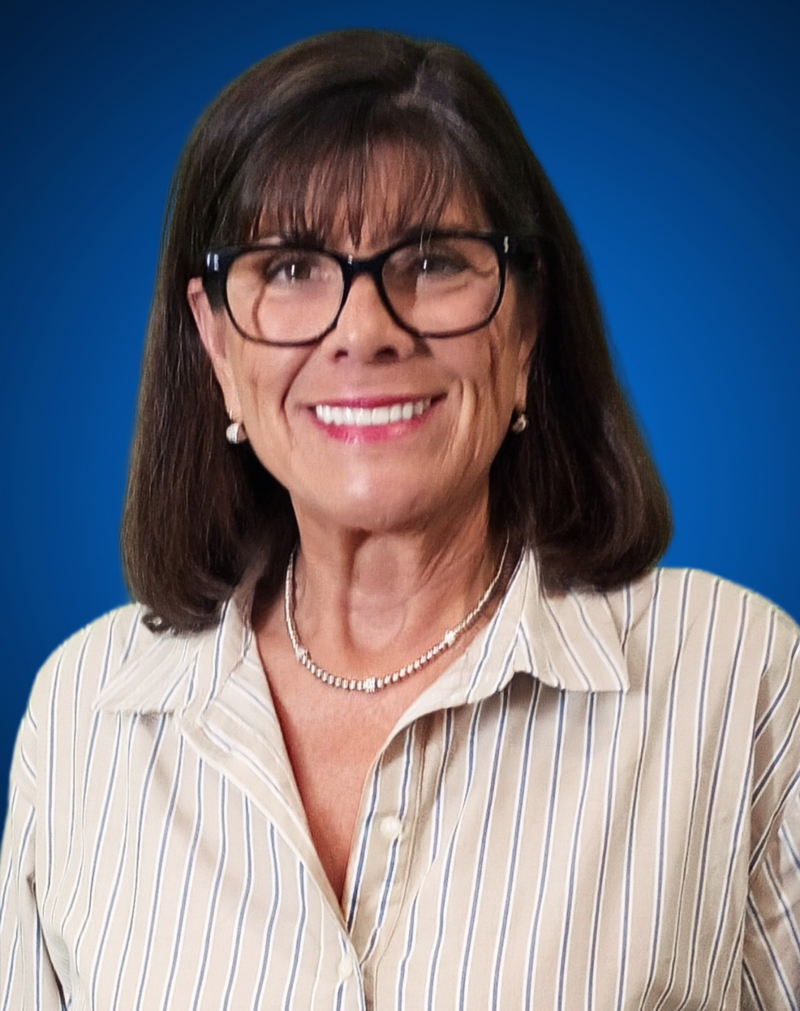 Kelly Callaway headshot