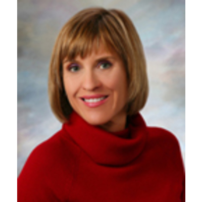 Dana Forman headshot