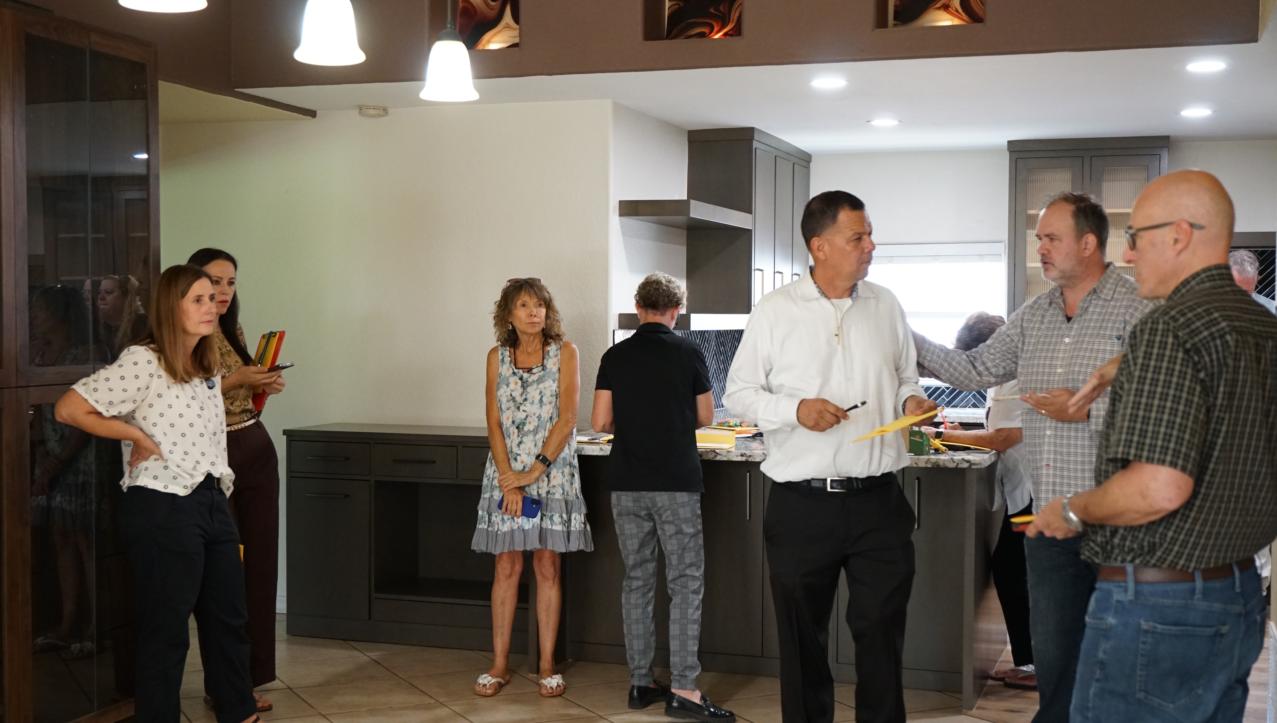 7588 W Kerry Ln, Glendale AZ 85308 — photo 2 — Best Home On Tour, Glendale, AZ 85308 (July 15, 2026)