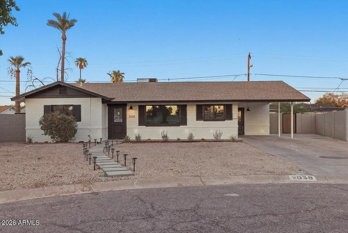 2038 E Cheery Lynne RD, Phoenix AZ 85016 — photo 1 — Best Home On Tour, Phoenix, AZ 85016 (August 19, 2026)