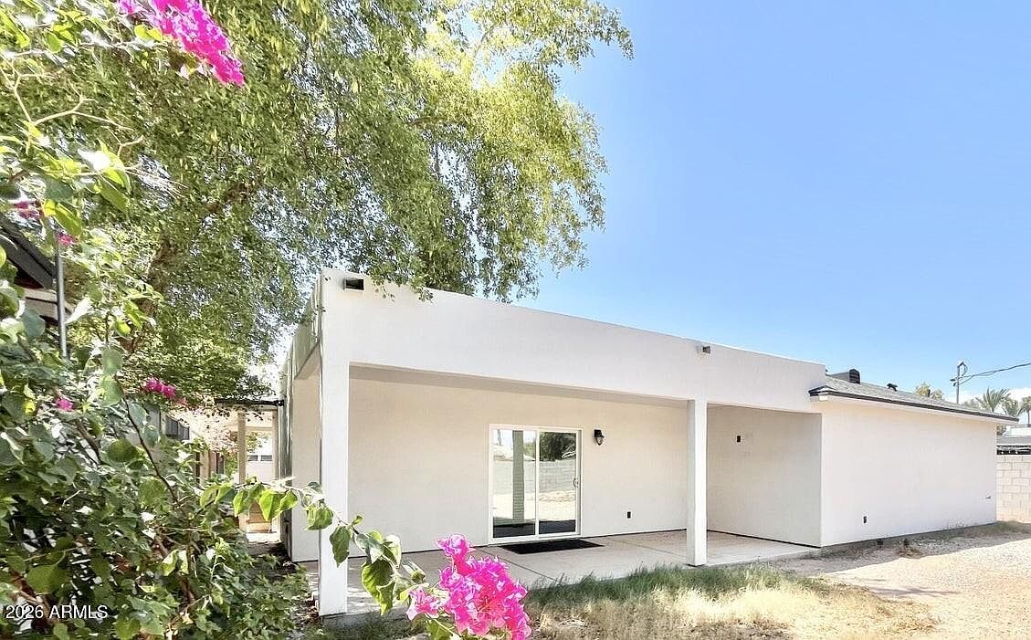 5211 N 8TH PL, Phoenix AZ 85014 — photo 1 — Best Home On Tour, Phoenix, AZ 85014 (September 30, 2026)